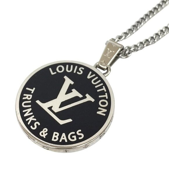LOUIS VUITTON Black Necklace - Picture 1 of 3